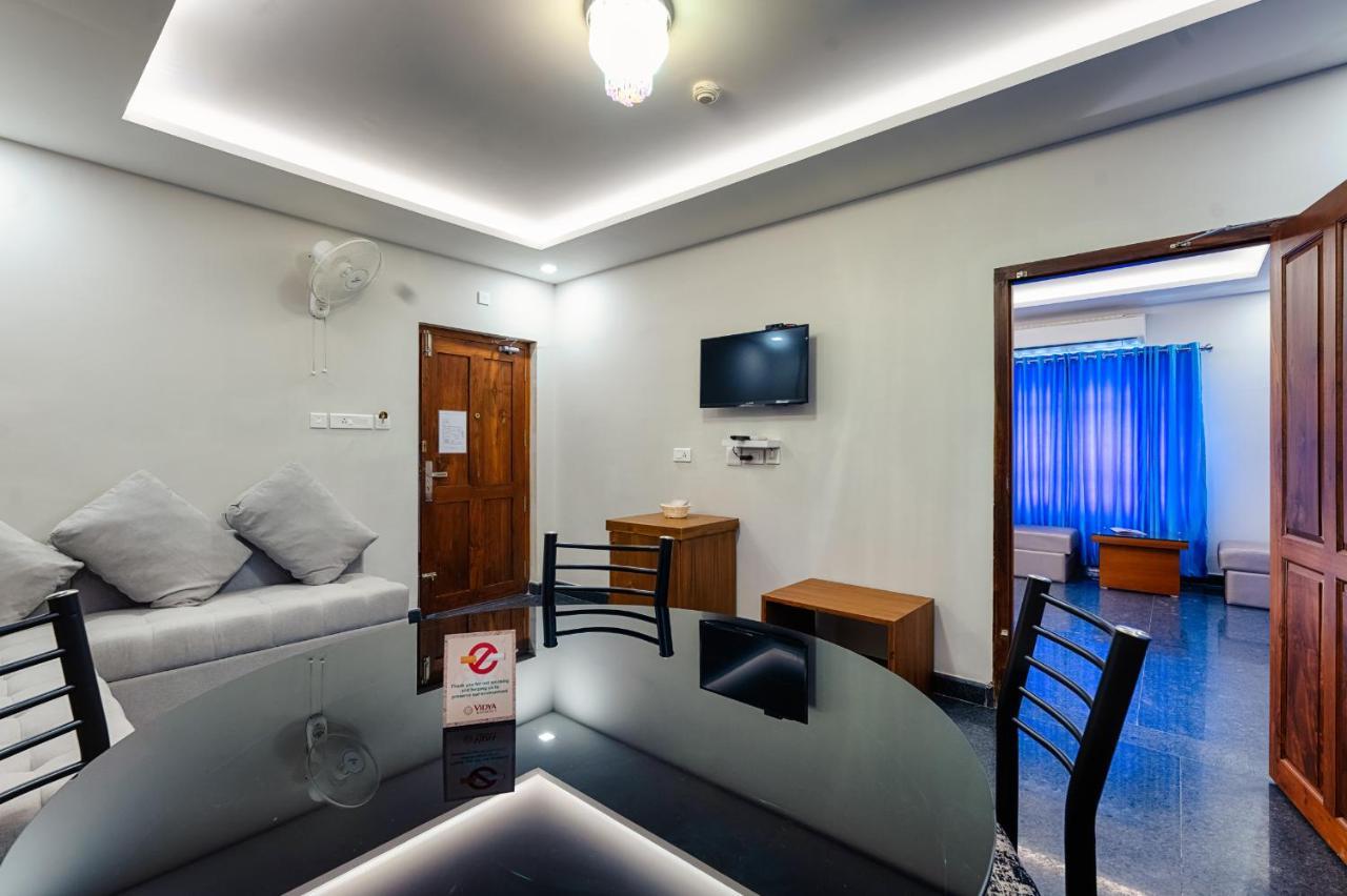 Hotel Vidya Residency à Thrissur Extérieur photo