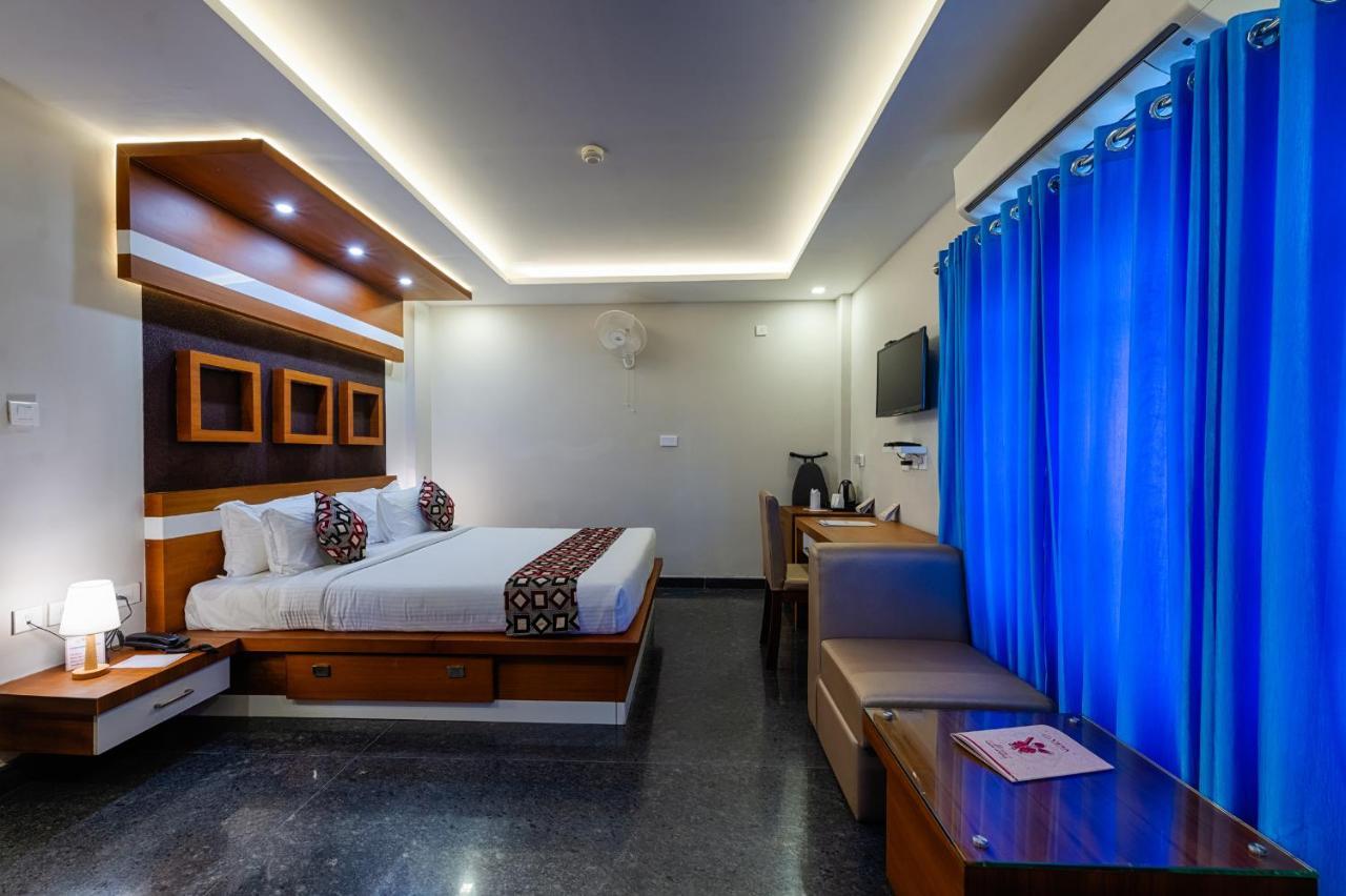 Hotel Vidya Residency à Thrissur Extérieur photo